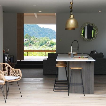 Lake View Okareka - Lake Okareka Holiday Home Lake Tarawera المظهر الخارجي الصورة